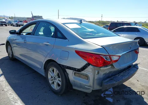 2013 Hyundai Sonata Gls z USA, uszkodzony, nr VIN 5NPEB4AC0DH636779